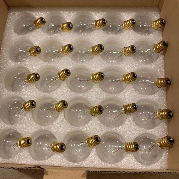 50 piece 120V & 5W bulbs for outdoor string lights. All NEW in box. - Picture 1 of 5